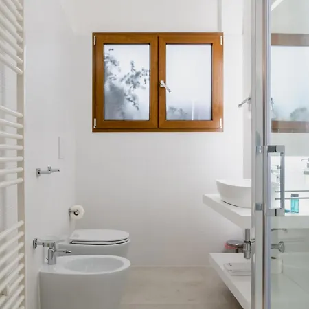 Lo Di Viale Lo Re & Caffe' 3* Lecce